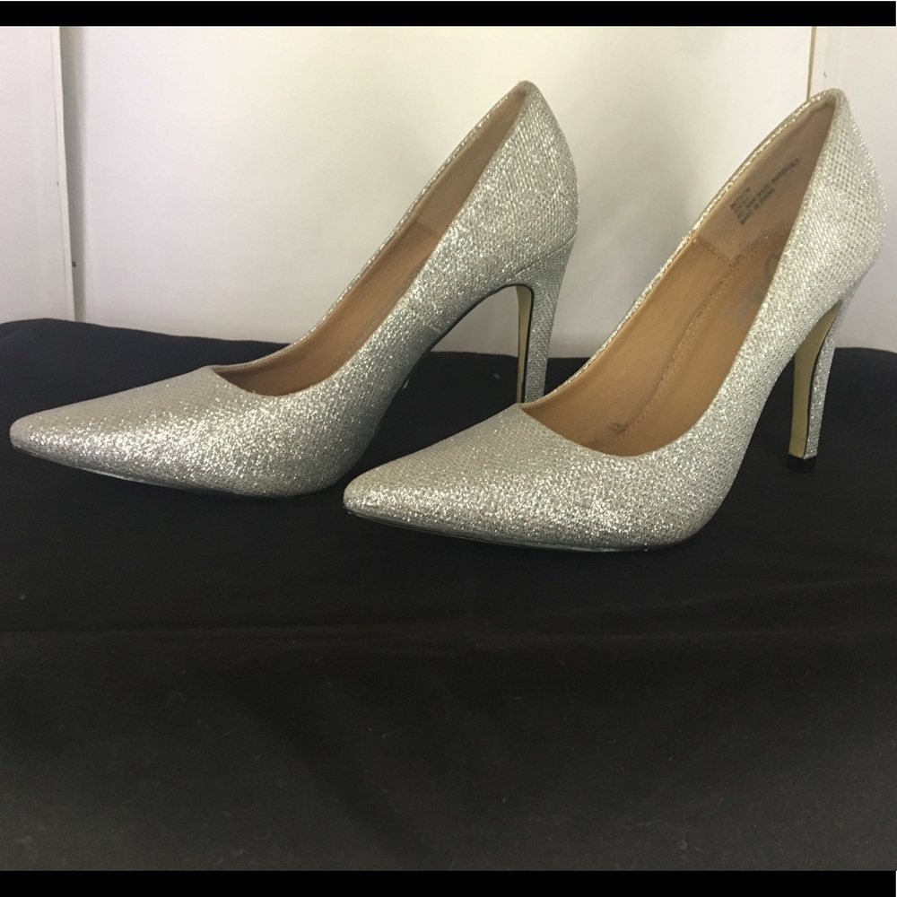 Diba London high heels 4 - 4 1/2 inch heel